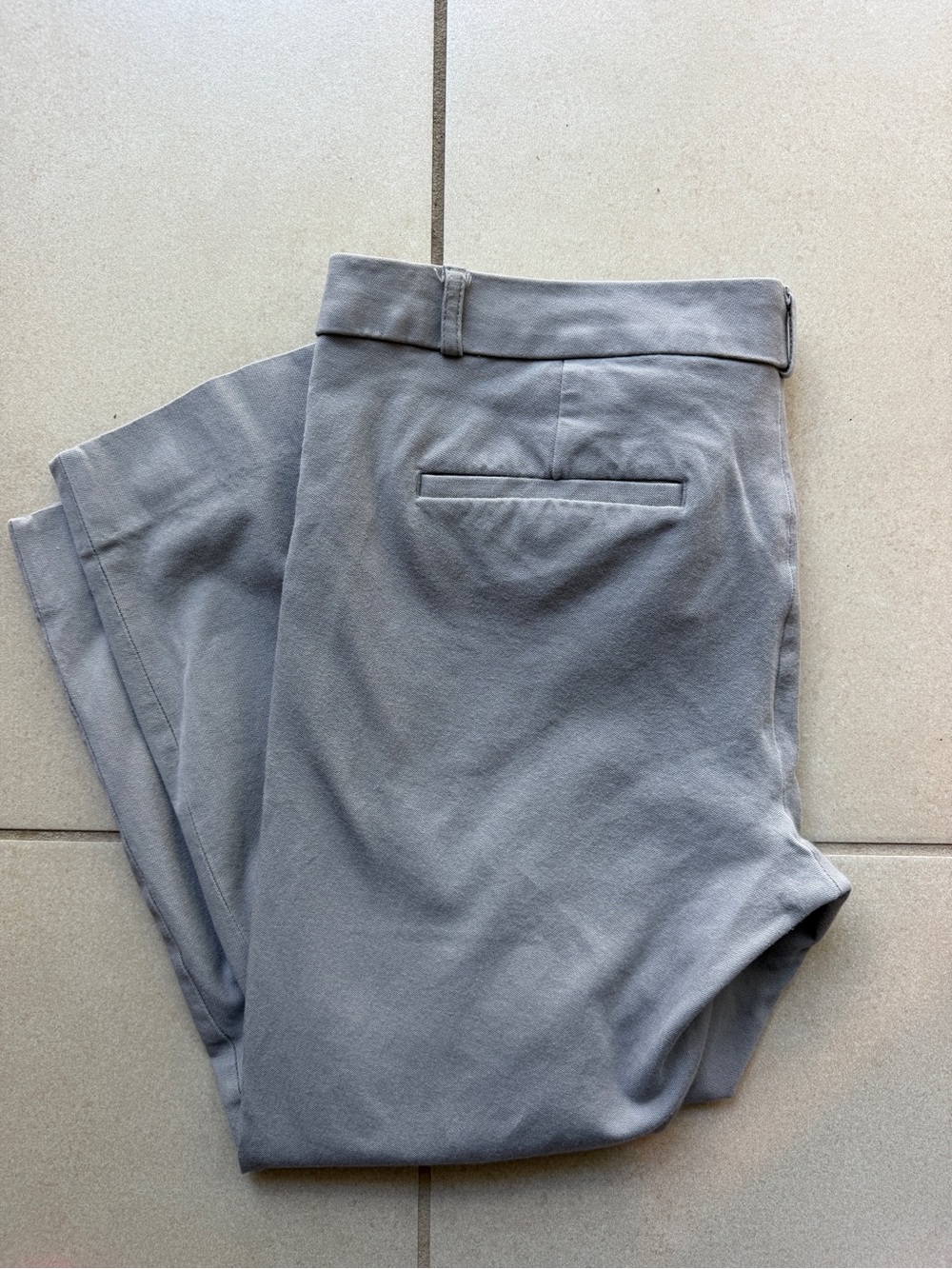 Banana Republic Factory Women's Light Gray Trousers